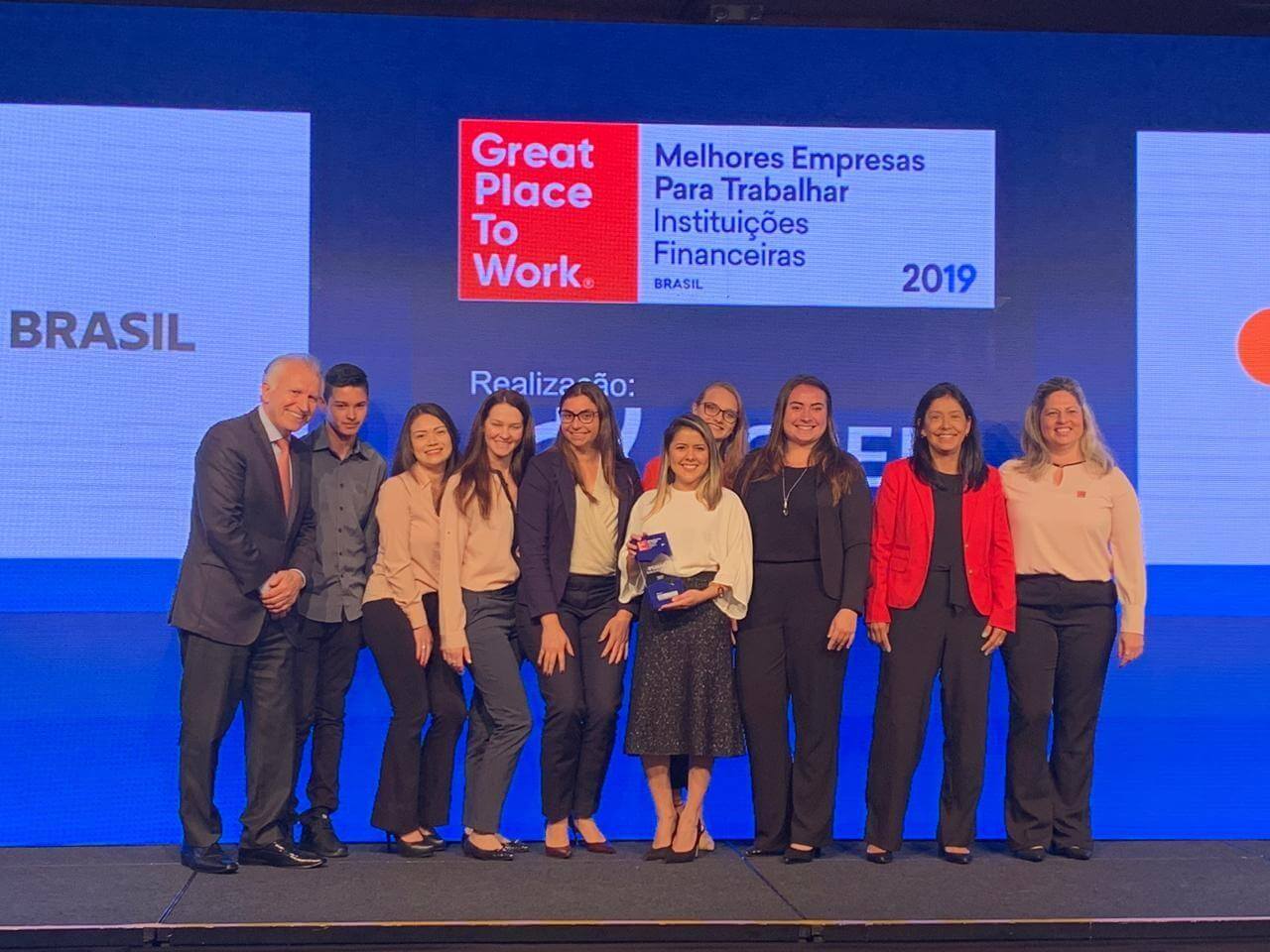 L'équipe de Banco RCI Brasil reçoit le prix Great Place to Work en 2019