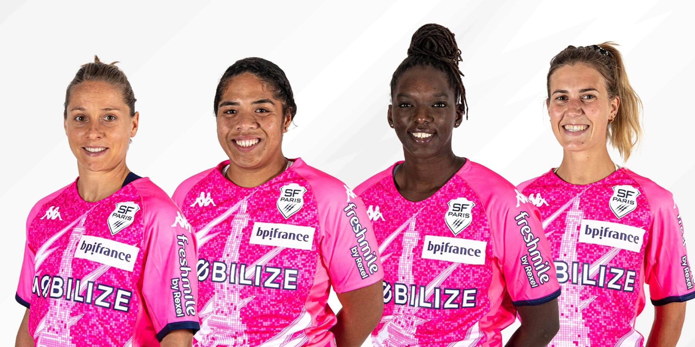 des membres de l'équipe de rugby Pink Rockets